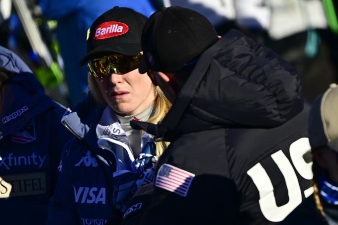 Eine emotionale Mikaela Shiffrin nach dem Super-G an der WM 2023. Mikaela Shiffrin