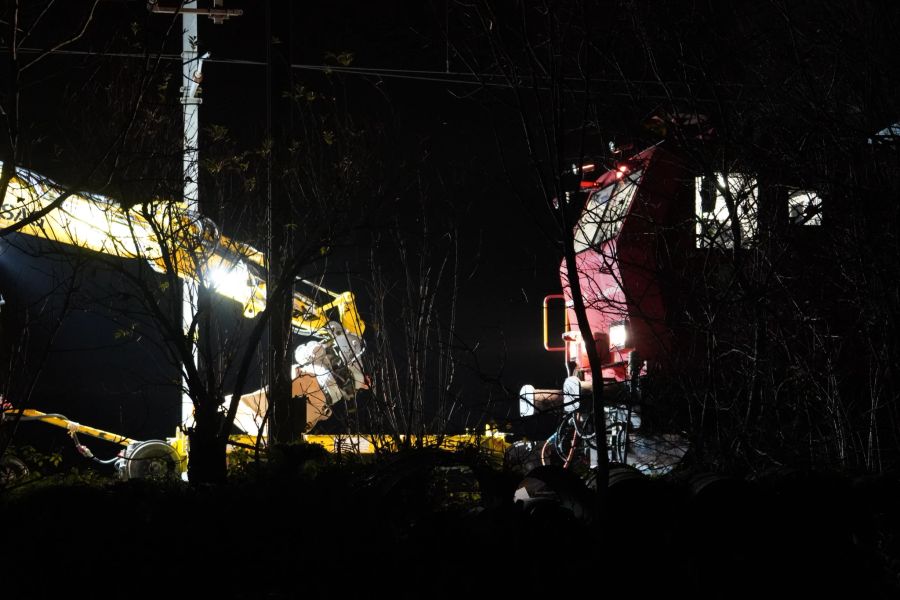 Der genaue Unfallhergang ist Gegenstand der laufenden Abklärungen.