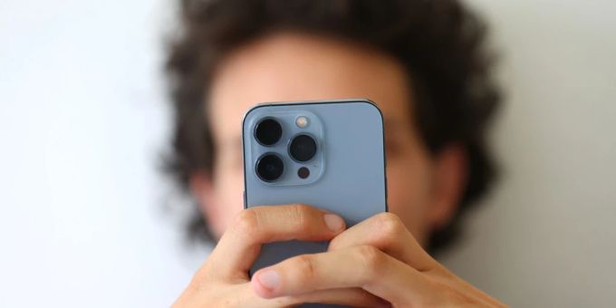 Wegen Nachrichten - Schweizer Gen Z braucht Snapchat öfter als Whatsapp