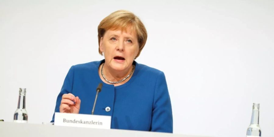 Angela Merkel bei der Präsentation des Klimaschutzpakets in Berlin