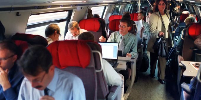 Arbeiten im Zug nimmt in Zukunft wohl zu. zug