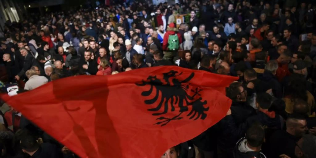 Kosovo Heute sind Parlamentswahlen