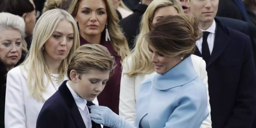 Melania Trump und Sohn Barron im Jahr 2017. Foto: Patrick Semansky/AP/dpa