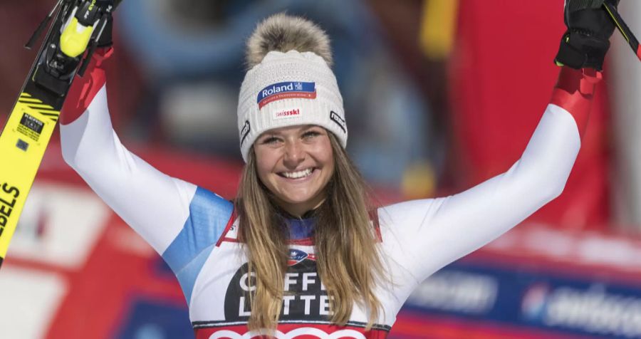 Neben den vier Abfahrtspodesten fährt Corinne Suter in diesem Winter auch im Super-G zwei Mal unter die Top-3.