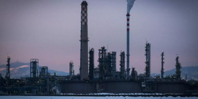 Erdöl-Aus - Collombey Erdölraffinerie Rückbau dauert bis 2025