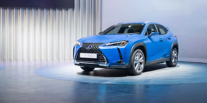 Lexus UX 300e