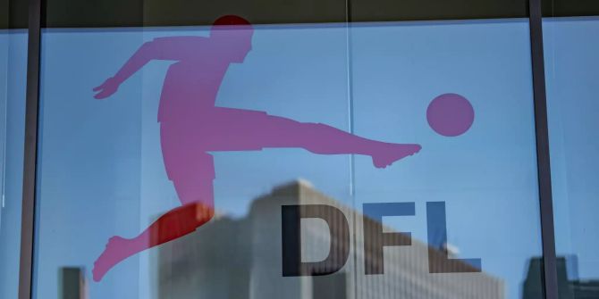 Coronavirus Deutsche Fussball Liga