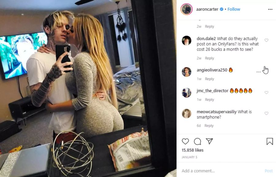 Aaron Carter und seine Melanie konnten die Finger nicht voneinander lassen.