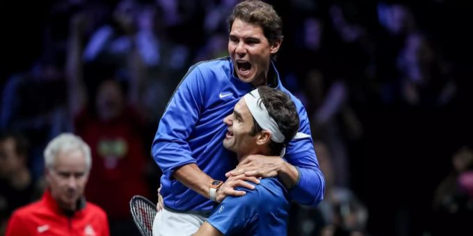 Federer und Nadal jubeln gemeinsam beim Laver Cup 2017. Laver Cup Roger Federer
