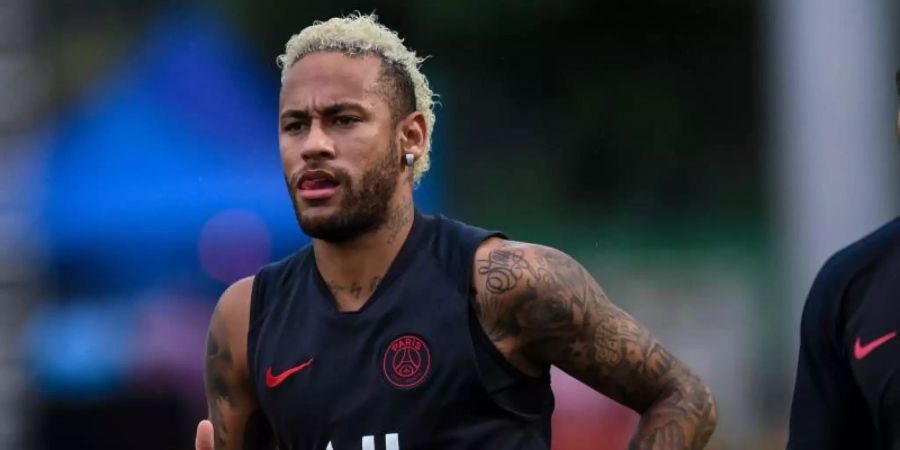 Ein Angebot über 120 Millionen Euro von Real Madrid soll für Neymar vorliegen. Foto: Mao Siqian/XinHua