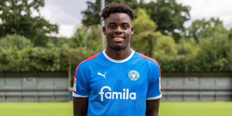 Verlässt Kiel in Richtung Niederlande: Yann Aurel Bisseck. Foto: Markus Scholz