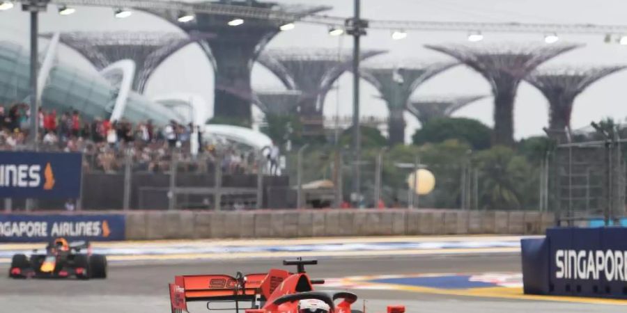 «Das Auto macht noch nicht, was ich will. Es ist zu nervös und rutscht zuviel», sagt Vettel über seinen Ferrari. Foto: Then Chih Wey/XinHua