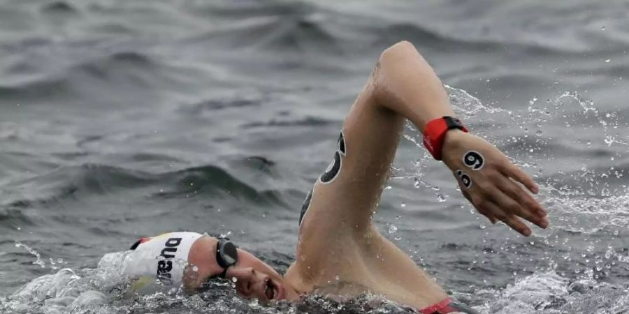 Finnia Wunram holte im Freiwasser ihre zweite WM-Medaille: Silber über 25 Kilometer. Foto: Mark Schiefelbein/AP
