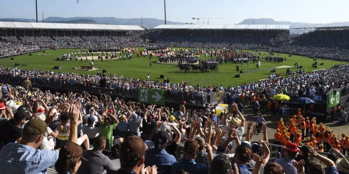 Das nächste Eidgenössische Schwing- und Älplerfest ESAF findet erst 2025 statt. Das spielt dem OK in Sachen Läderach die Hände. esaf