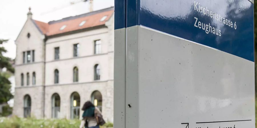 Zurück an die Vorinstanz: Das Bundesgericht heisst die Beschwerden eines Zuger Ex-Liebespaars gut und hebt das vorinstanzliche Urteil auf.