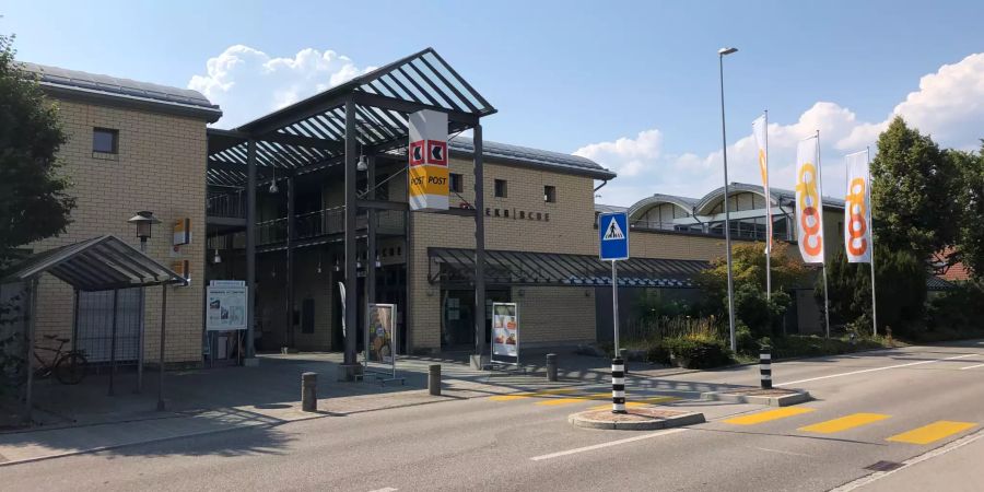 Coop und Post in Utzenstorf.
