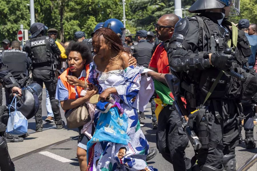 Protest gegen Präsident