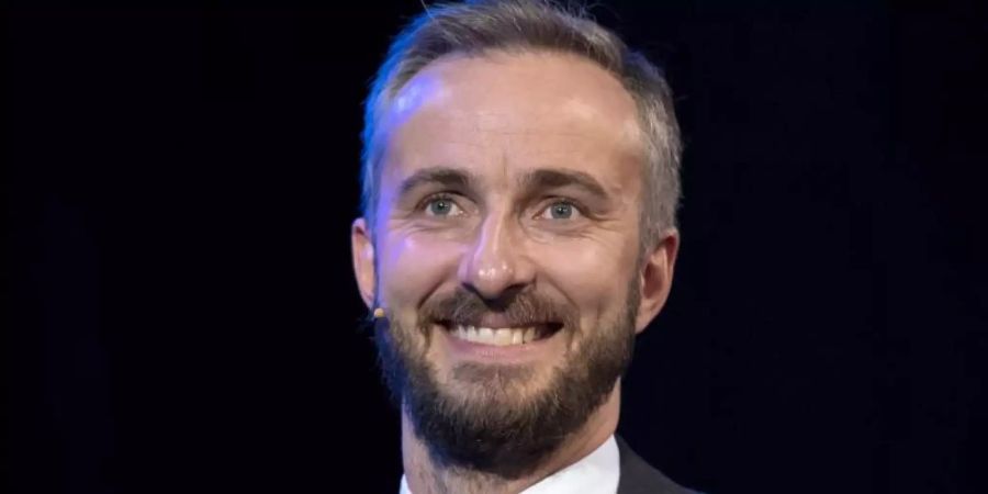 Jan Böhmermann spielte der Wendler-Gattin einen Streich.