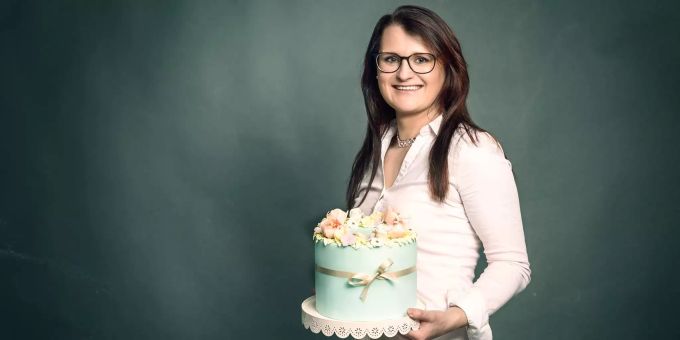 Nancy Müller backt Kunstwerke für verschiedene Anlässe Nancys Naschwerk