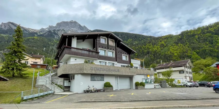 Gemeindehaus von Silenen.