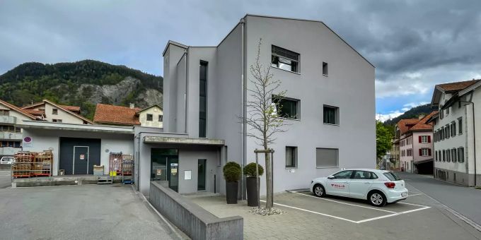 Das Gemeindehaus in Rhäzüns. Das Gemeindehaus in Rhäzüns.