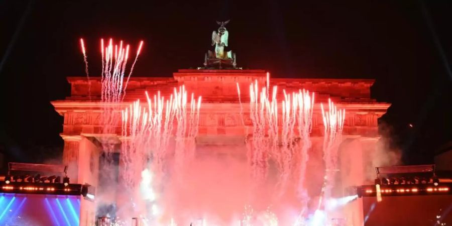 Deutschlands grösste Silvesterparty in Berlin fiel auch diesmal wieder aus. Foto: Christophe Gateau/dpa