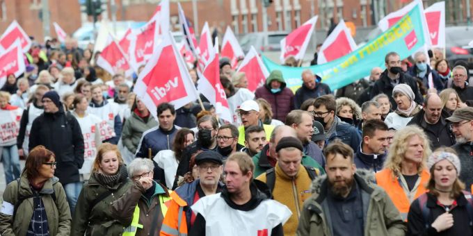 Warnstreik im Öffentlichen Dienst Warnstreik im Öffentlichen Dienst