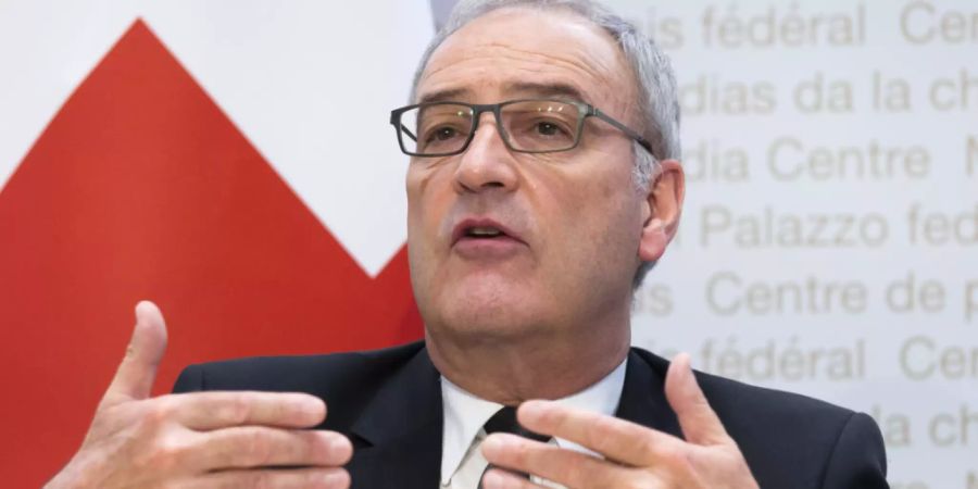 Bundespräsident und Wirtschaftsminister Guy Parmelin ruft im Rahmen einer Kampagne Unternehmen auf, sich auf mögliche Strom-Mangellagen vorzubereiten. (Archivbild)