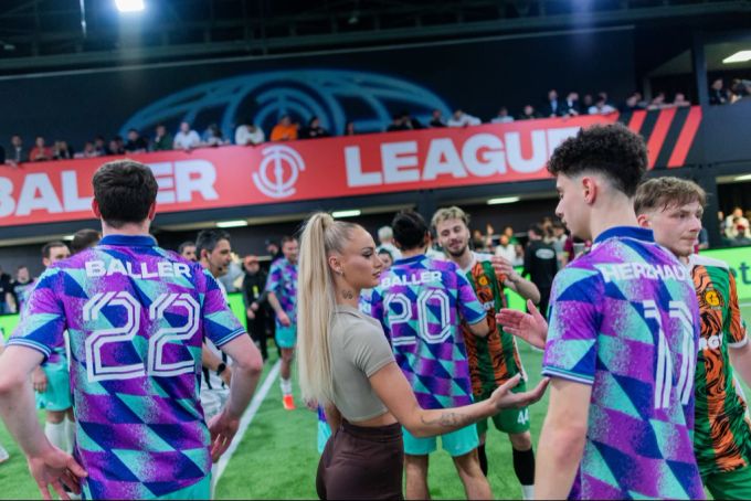 Alisha Lehmann amtet in der Baller League als Team Managerin. (Archivbild) Alisha Lehmann