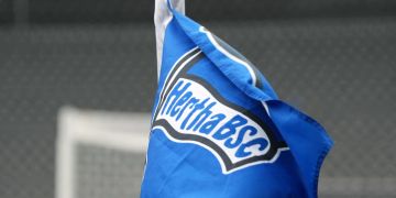 Hertha Trainingslager Flagge Logo