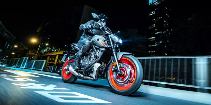 Töff-Neuheiten - Video: Einsteiger-Naked-Bikes für 2021