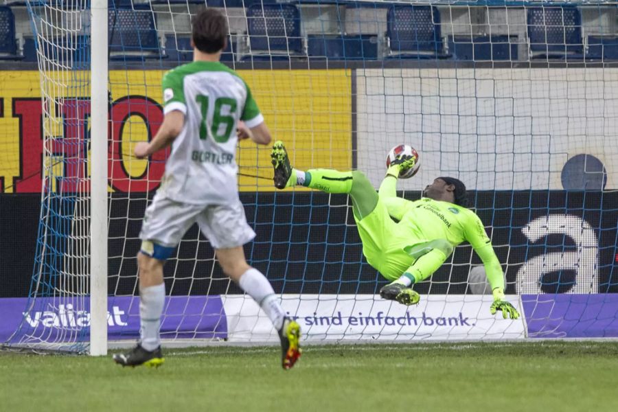 Viermal muss Espen-Goalie Zigi hinter sich greifen.