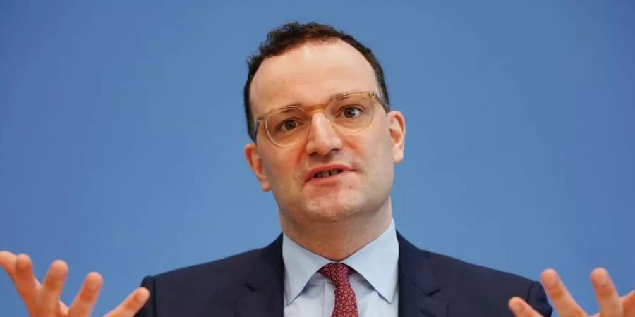 Die Kritik an Gesundheitsminister Jens Spahn nimmt fraktionsübergreifend zu. Foto: Michael Kappeler/dpa