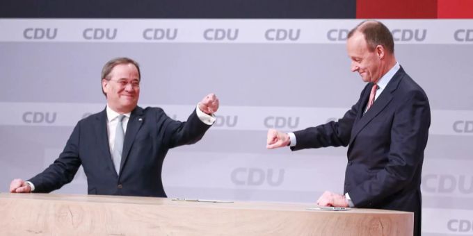 Der Chef der Christlich Demokratischen Union Deutschlands, Armin Laschet (l), und Friedrich Merz (r). Christlich Demokratische Union Deutschlands