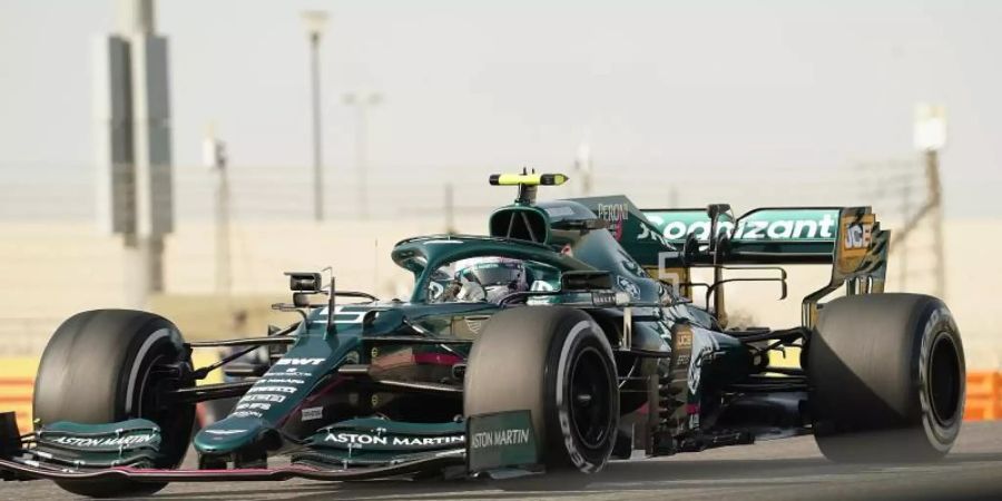 Vettel kam in seinem Haas in der Qualifikation zum Grossen Preis von Bahrain lediglich zum 18. Platz - und es könnte ihn noch härter treffen. Foto: Hasan Bratic/dpa