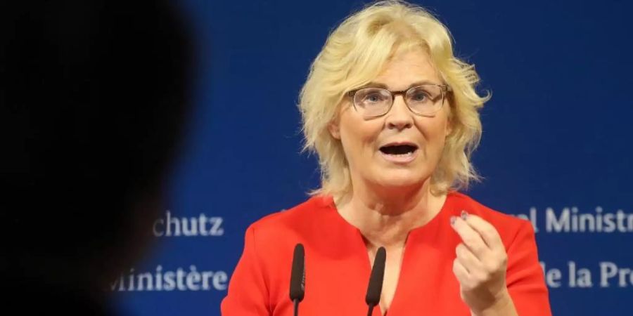 «Das Kanzleramt blockiert, mit Hinweis darauf, dass die Unionsfraktion im Bundestag nicht mitzieht»: Christine Lambrecht. Foto: Wolfgang Kumm/dpa