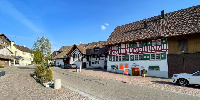 Im Dorfzentrum Uitikon. - Kanton Zürich Im Dorfzentrum Uitikon. - Kanton Zürich
