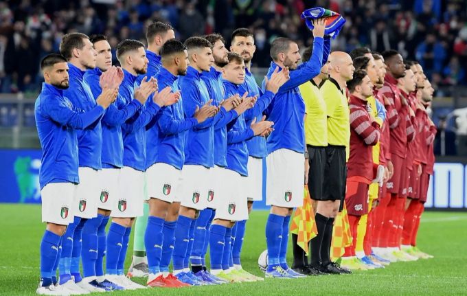 Luciano Spalletti übernimmt die Azzurri als Nachfolger von Roberto Mancini. Italien