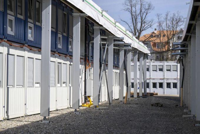 Die Containeranlage auf dem Berner Viererfeld war umstritten. Viererfeld