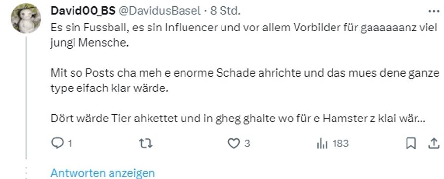 Dass die Tiere im Albuqaish Zoo angekettet sind, sorgt bei vielen für Empörung.