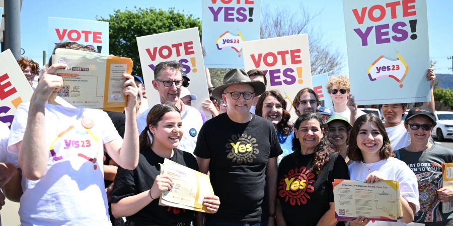 Premierminister Anthony Albanese nennt das  «Voice»-Referendum «eine von den ersten Australiern an jeden Australier ausgestreckte Hand der Freundschaft, die nur darum bittet, dass sie im Geiste der Versöhnung ergriffen wird».