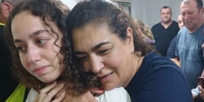 Hamas-Geisel befreit - Tante: «Vielen Dank an das Volk Israels»