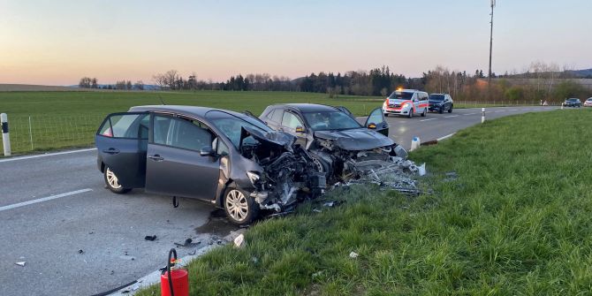 Unfall sechs Verletzte