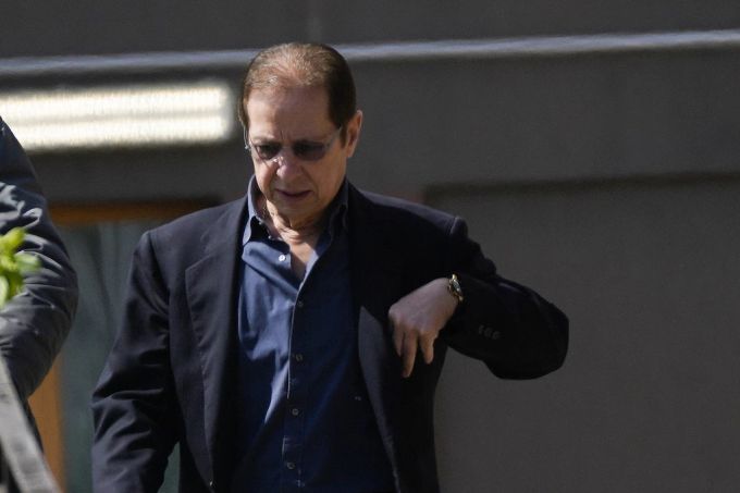 Paolo Berlusconi im April 2023. Bruder von Silvio Berlusconi berlusconi intensivstation
