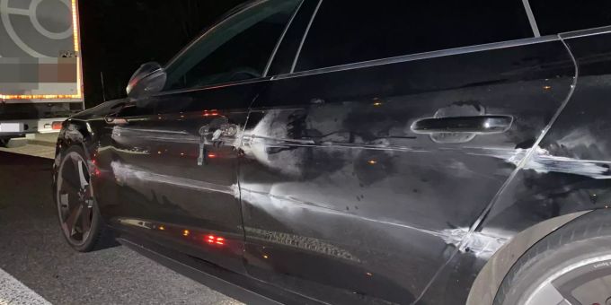 Mumpf/A3 AG - Selbstunfall aufgrund Ausweichmanöver