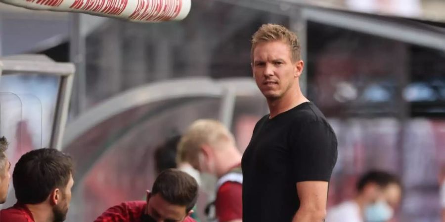 Bayerns Trainer Julian Nagelsmann wurde in Leipzig mit Pfiffen empfangen. Foto: Jan Woitas/dpa-Zentralbild/dpa