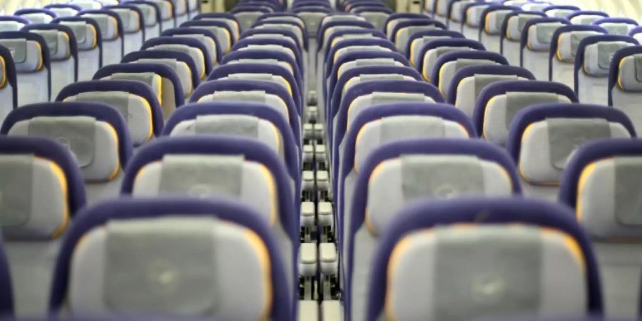 So wenig Flugreisende wie zuletzt 1971 im ersten Halbjahr 2021