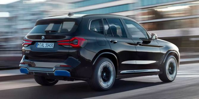 2022 BMW iX3