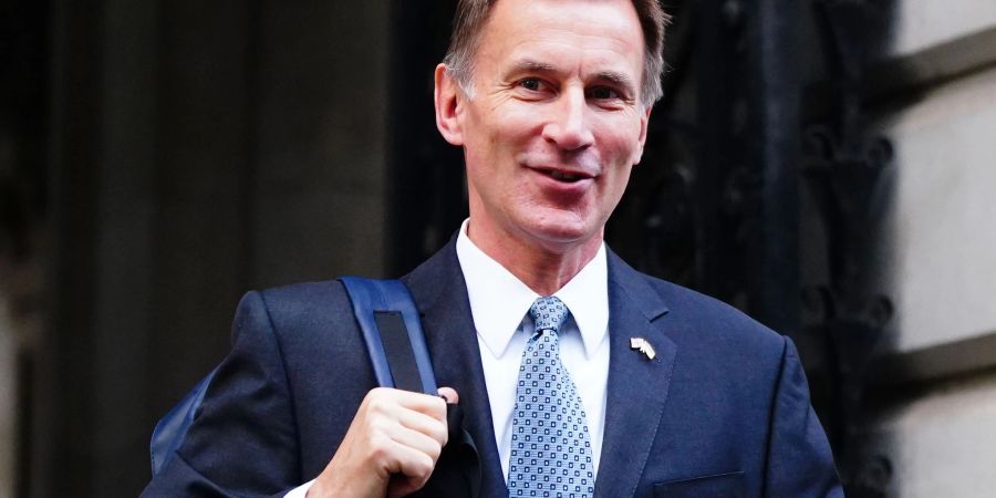 Jeremy Hunt, Finanzminister von Grossbritannien, bei seiner Ankunft in der Downing Street.