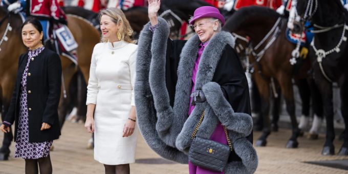 Als wäre in den letzten Wochen nichts passiert. Königin Margrethe II. geniesst ihr Thronjubiläum. Margrethe II.